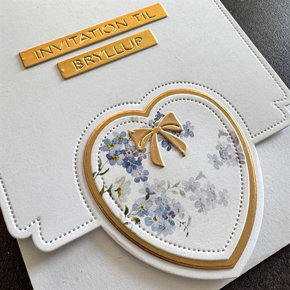 Simple and Basic - Dies - A6 Heart Card Front