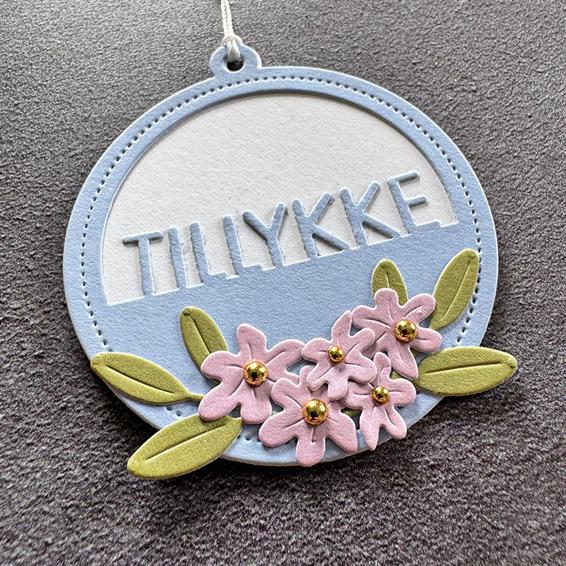 Simple and Basic - Dies - Sentiments in a Tag