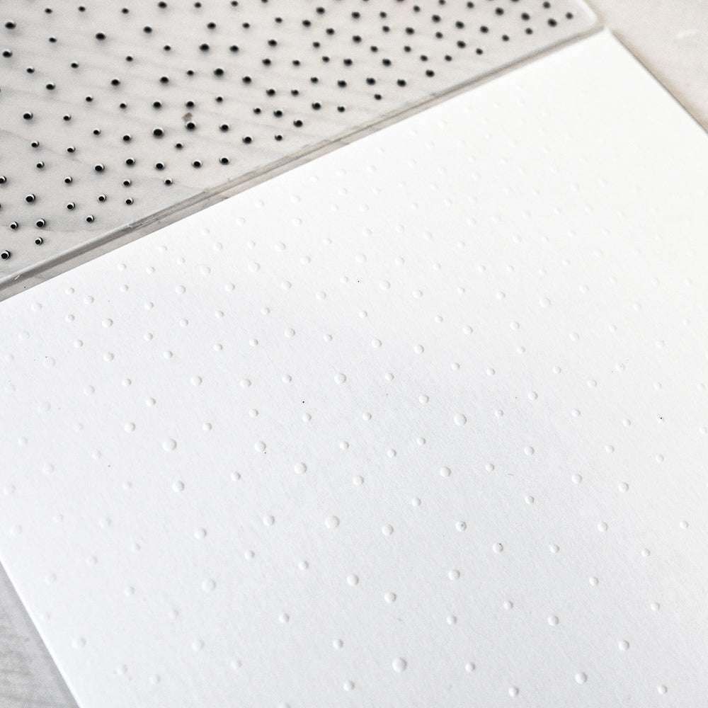 Alexandra Renke - Embossing Folder - Snowfall - Lett snøfall