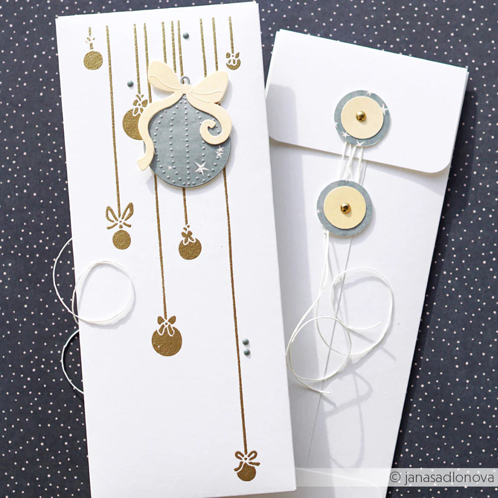 Alexandra Renke - Stencil - Festlige juletrekuler