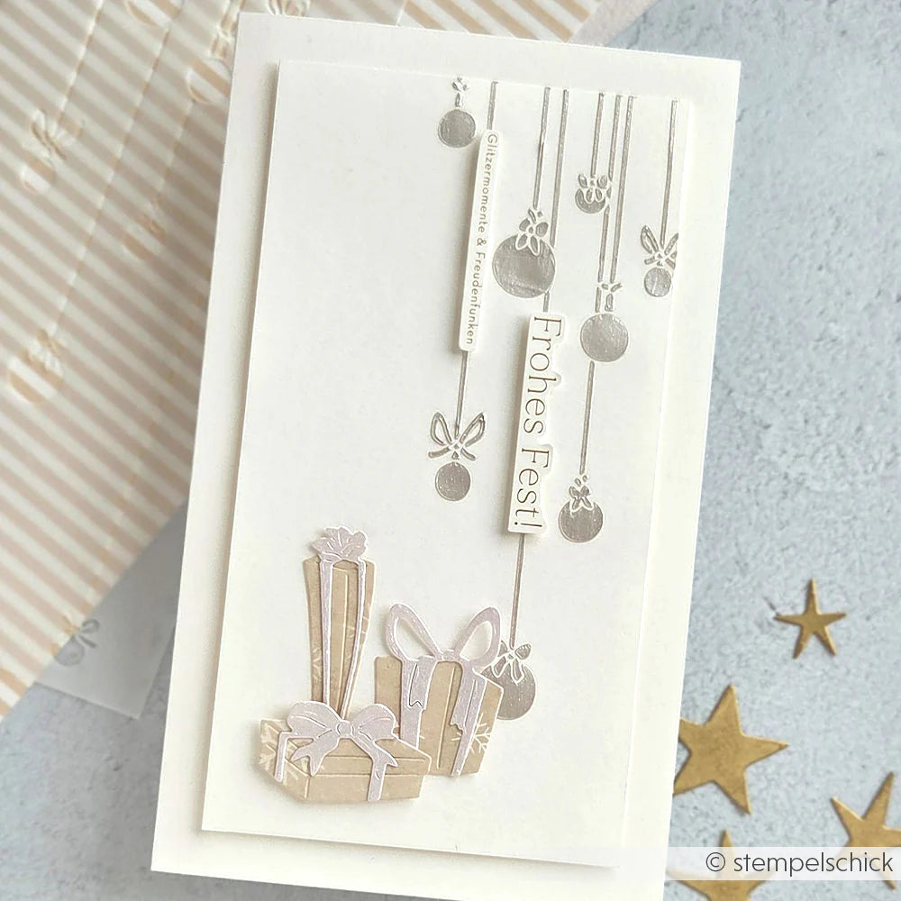 Alexandra Renke - Stencil - Festlige juletrekuler