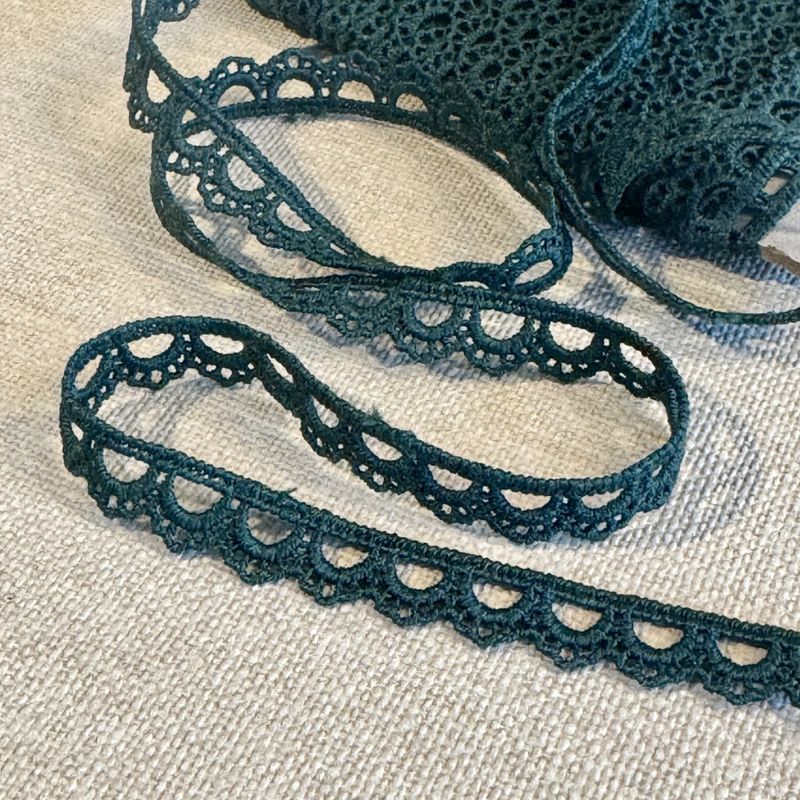 Papirdesign -  Blonde - bånd - Grønn  (metervis)