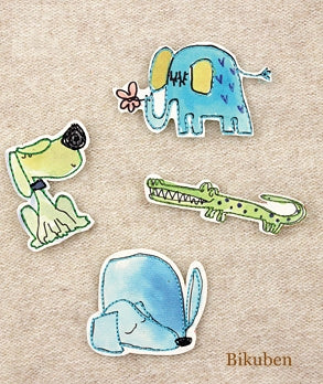 Prima: Art-stitched Mullberry charms - Zoo