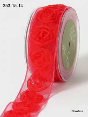 May Arts: Large Red Roses Ribbon    (metervis)