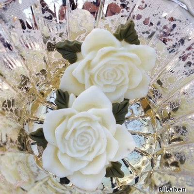 Marion Smith Designs - Junque & Gems - Resin Rose - Cream