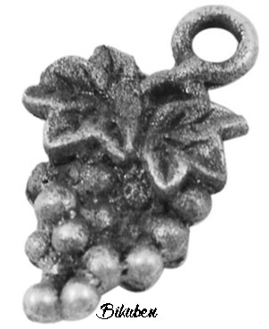 Charms - Antique Silver - Grapes