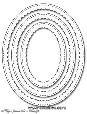 Die-namics - Stitched - Scallop Frame - Oval