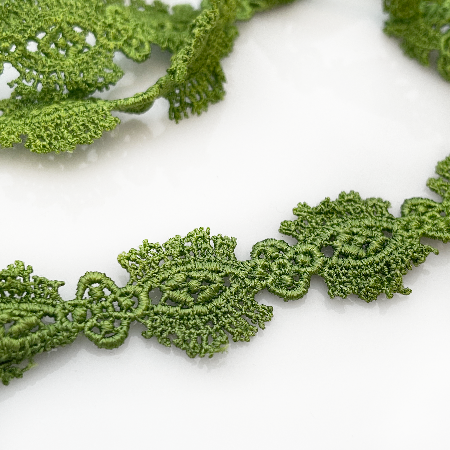 Prima: Lace Ribbon - Green