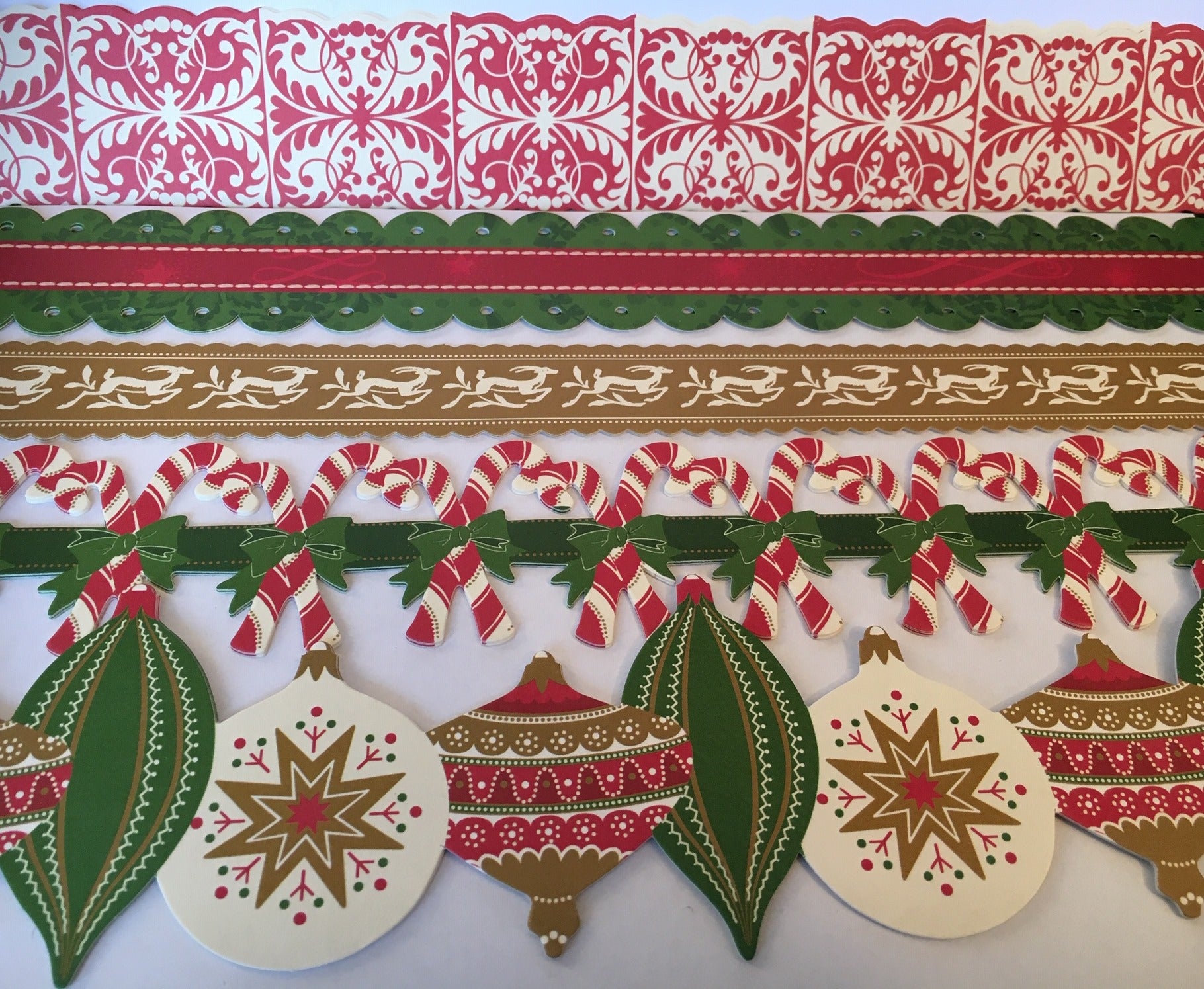 Anna Griffin - Holiday traditions - Die Cut Borders Ormanent